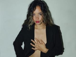 olivia fox69